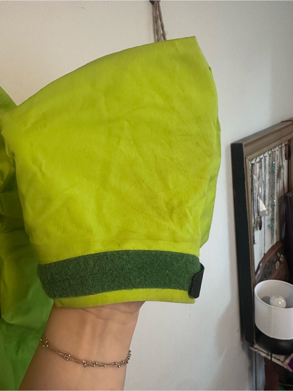Arc'teryx Lime Green Gore‑Tex Pro Jacket, Alpha SL - Picture 4 of 7